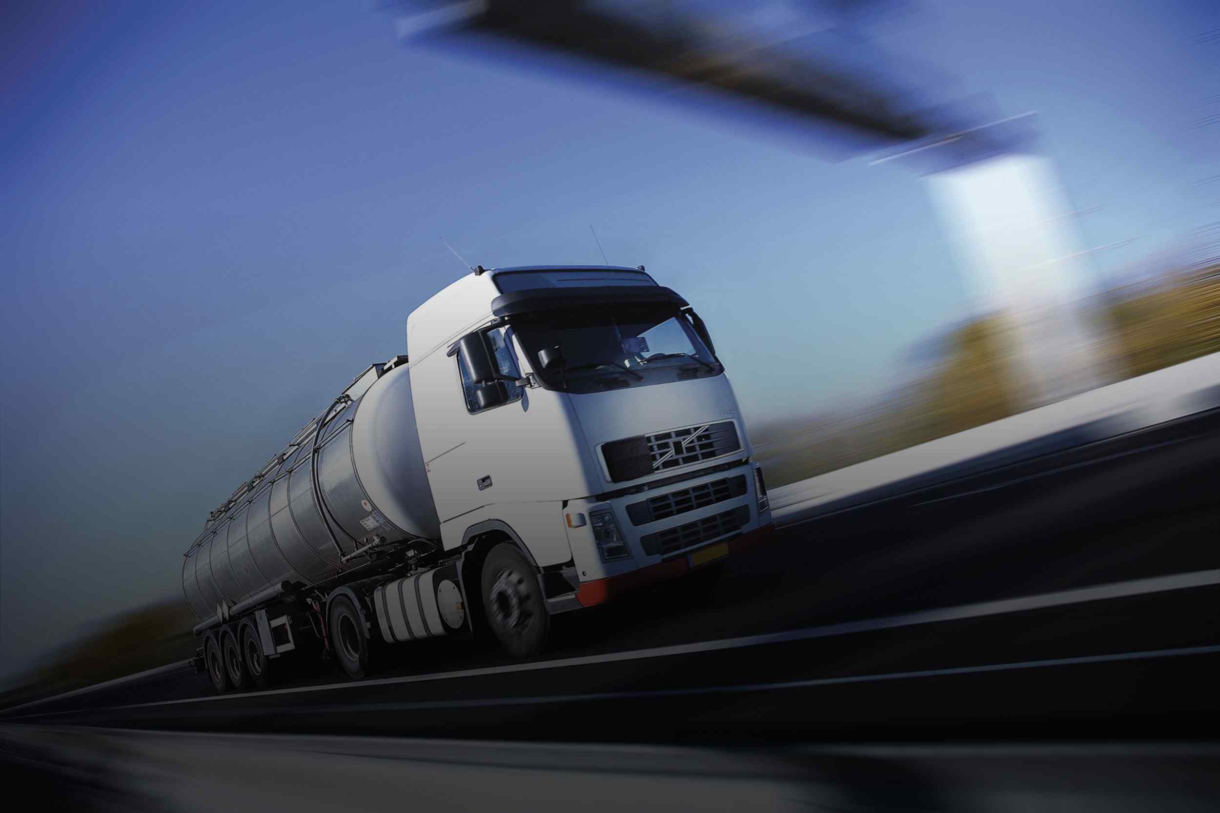 https://causaslaborales.cl/wp-content/uploads/2015/09/White-Truck-single.jpg